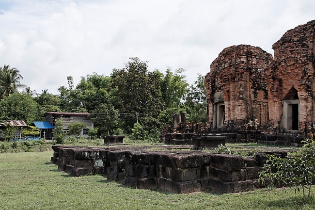 32-Prasat Ban Phlai-019